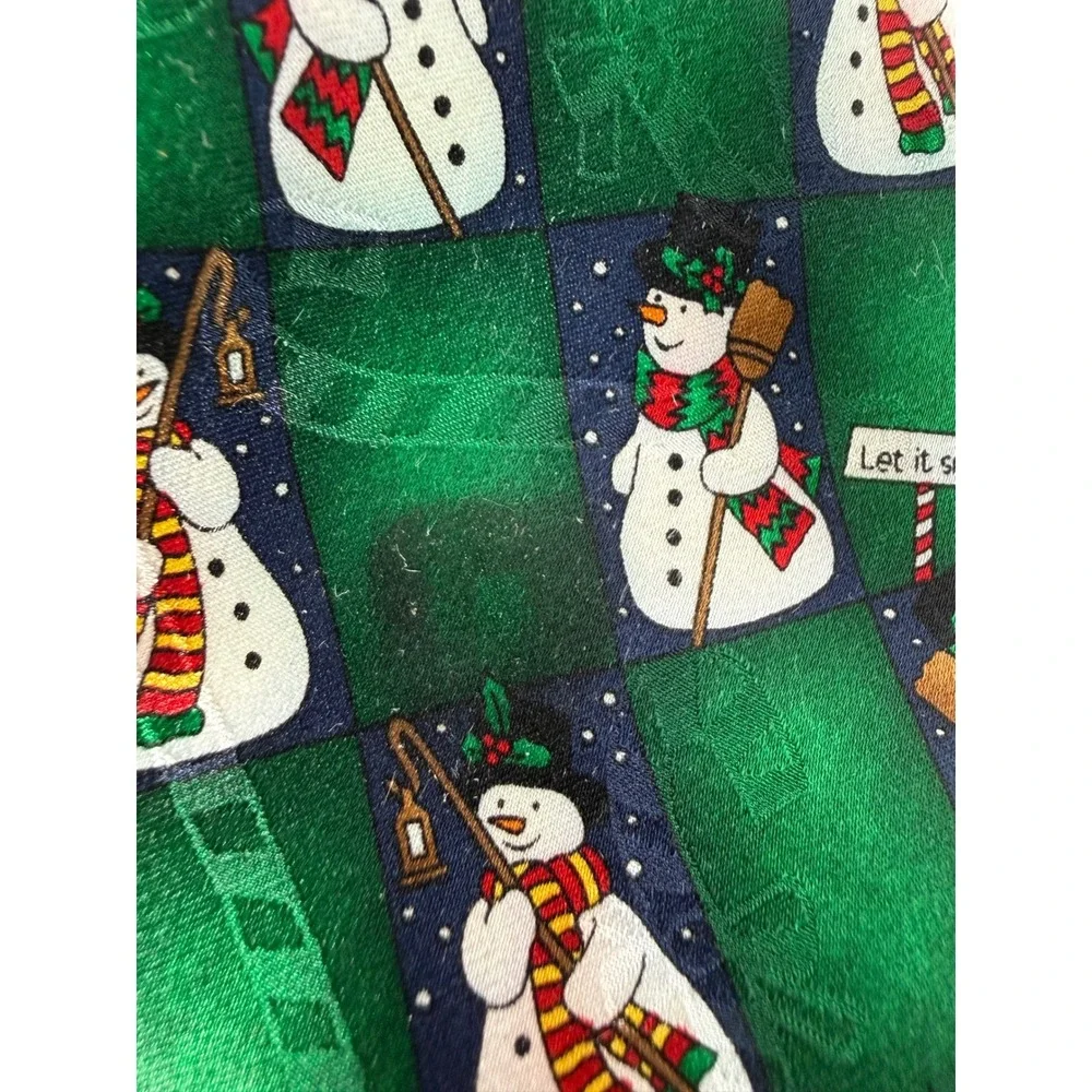 Hallmark Yule Tie Greetings Snowman Pattern Green Silk Men's‎ Necktie